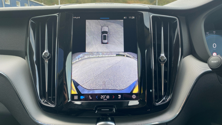 Volvo XC60 2.0 B5P Plus Dark 5dr AWD Geartronic Petrol Estate